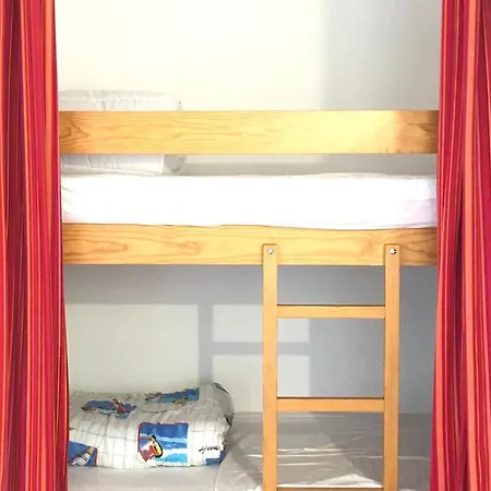 Apartment 2 Pieces A Montalbert, Aux Pieds - Fr-1-181-2790 *