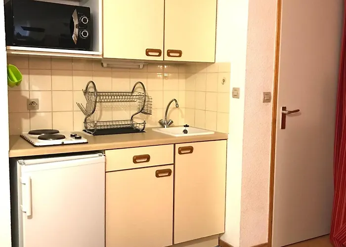 Apartment 2 Pieces A Montalbert, Aux Pieds - Fr-1-181-2790